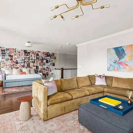 *new*nations Station*:entire 4 Bedroom 3 Bath* * Nashville