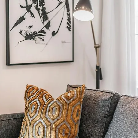 Brand New 4 Bedroom 4bath Townhome With Amazing Rooftop! * Nashville