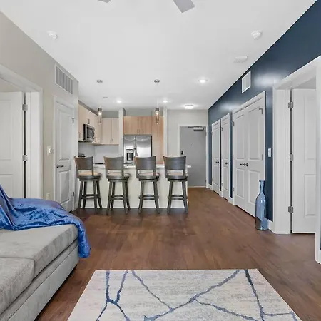 Beverly Hills Penthouse The Gulch