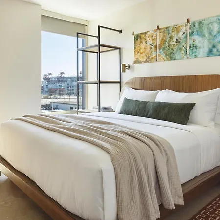 Hotel Drift 4*