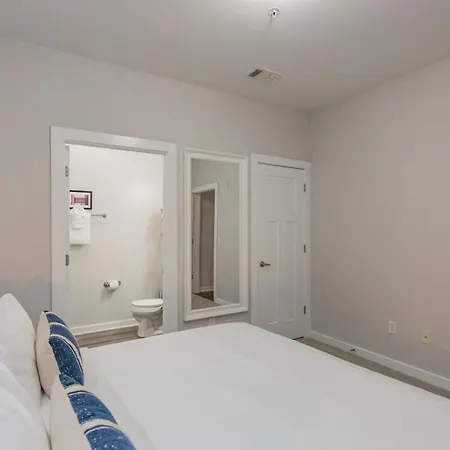 Apartment Two Cozysuites Stylish Music Row *