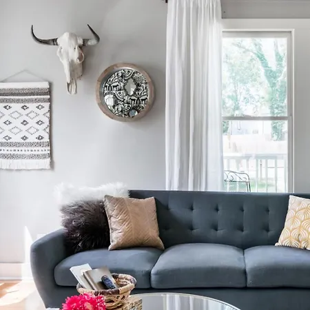 Modern Boho Family House Near Shops In East *