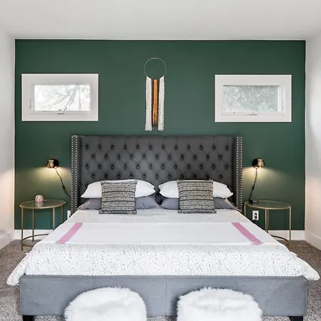 Modern Boho Family House Near Shops In East Nashville