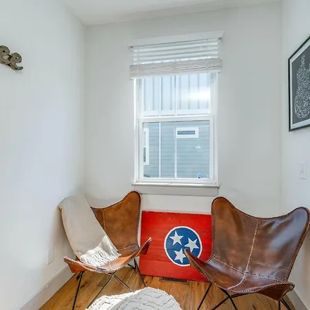 - 4908 Delaware Ave Unit G *