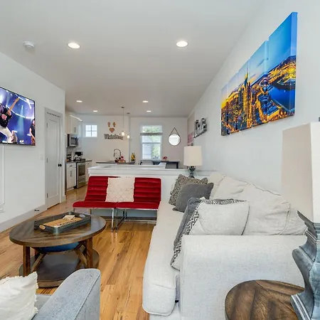 - 4908 Delaware Ave Unit G