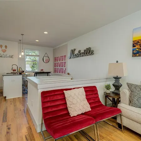 Holiday home - 4908 Delaware Ave Unit G *