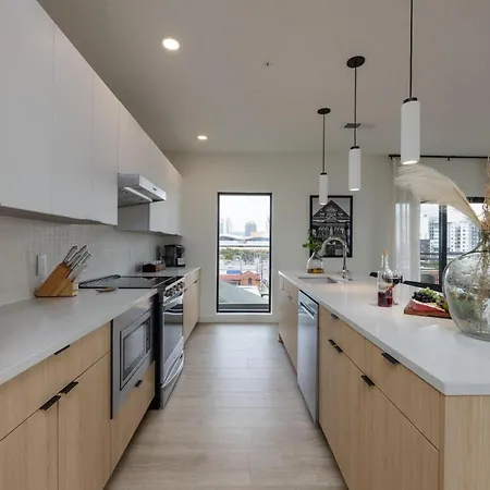 Holiday home Hyve - Haven Heights - Walk To Broadway