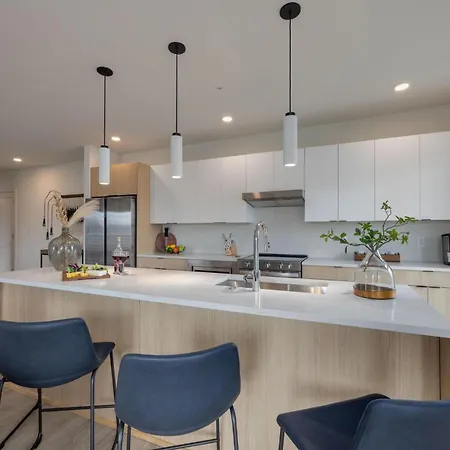 Hyve - Haven Heights - Walk To Broadway Holiday home