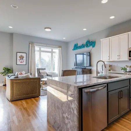 - 970 B Youngs Ln