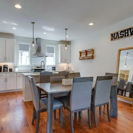 10 Percent Off New Downtown Sleeps 8