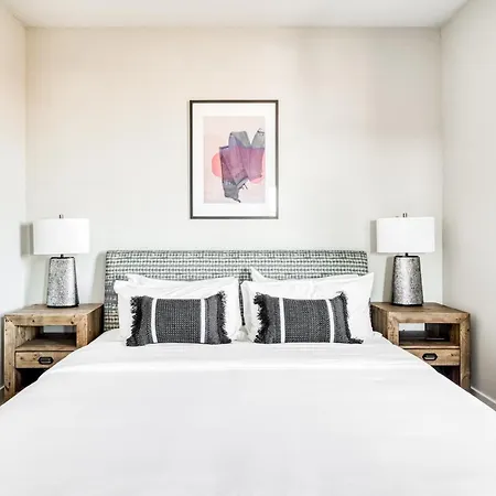 Cozysuites Music Row Spacious 2br In Nashville! 16 * Nashville