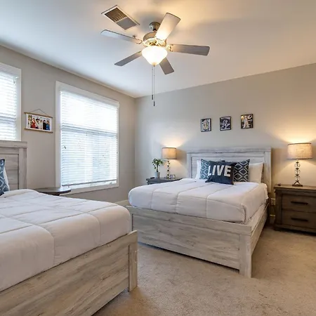 Modern 3-story West End - Free 2-car Garage *