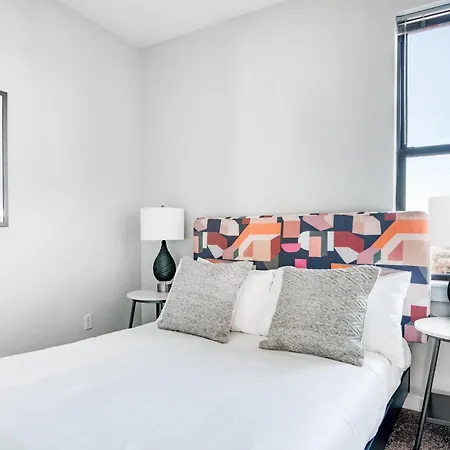 Cozysuites Music Row Bold 1br In Midtown *