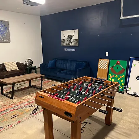 Holiday home Two Rivers House Near Opryland, Sleeps 10 Game