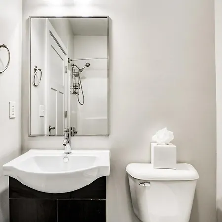 Apartment Cozysuites Two Modern Music Row *