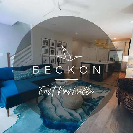 Fall Promo, In Luxury,10 Min To Broadway Holiday home *