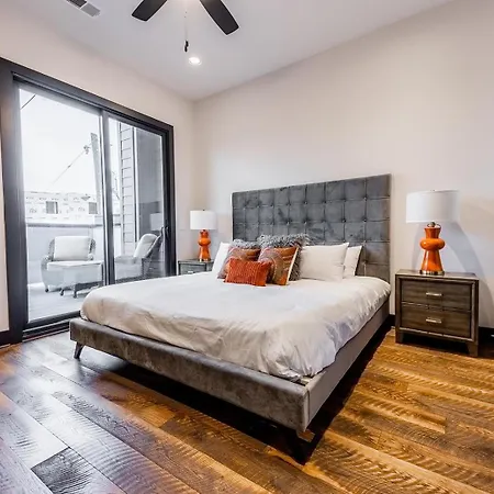 Holiday home Rustic Country - Heart Of Gulch - Rooftop Deck Nashville
