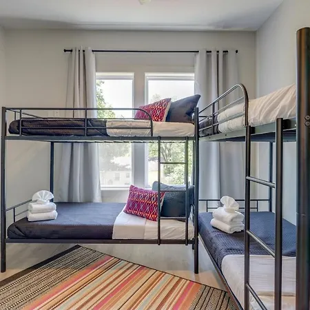 Holiday home New East Oasis 13beds Roofdeck Free Parking Nashville