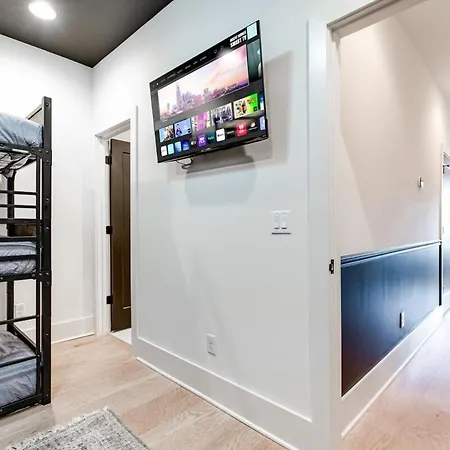 Holiday home The Opry Downtown Luxe - Rooftop Cityview-karaoke Nashville