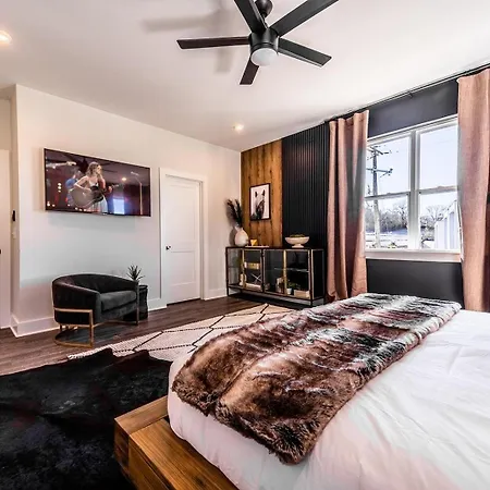 - 228 Oceola Ave *