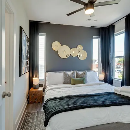 - 5623 & 5625 Lenox Ave - Combo Holiday home Nashville