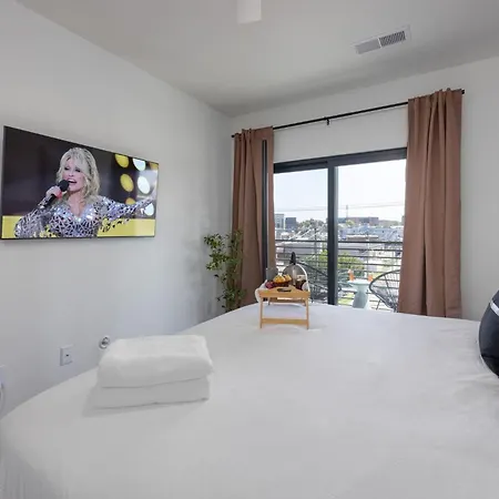 Hyve - Lush Plush - Walk To Broadway Holiday home Nashville
