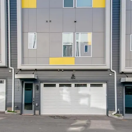East Nash Double - 26 Beds Fast