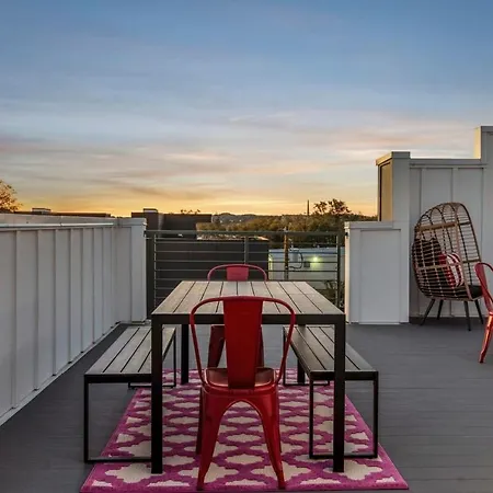 Double Lux 26beds 2 Rooftop Views Free Parking