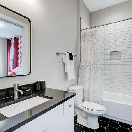 Double Lux 26beds 2 Rooftop Views Free Parking *