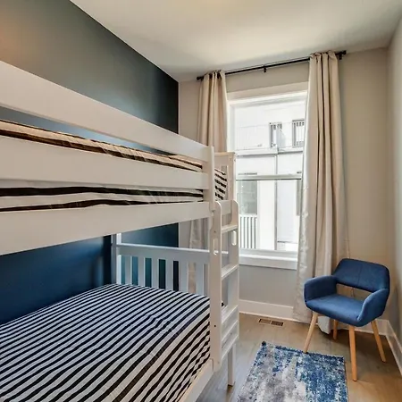 Minutes From Downtown-12 Beds-karaoke 4* Nashville