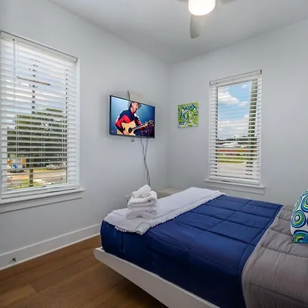 Is Not A Listing Holiday home *