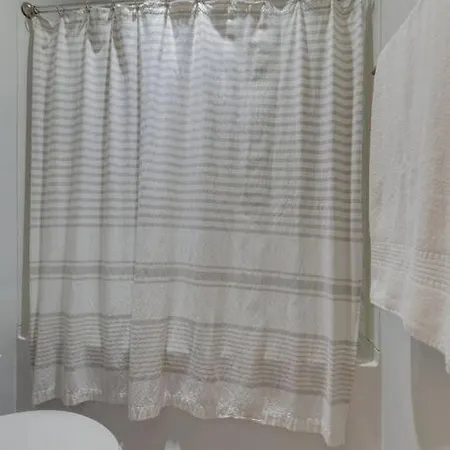 New Townhome 5 Mins To Broadway Sleeps 8 * Nashville
