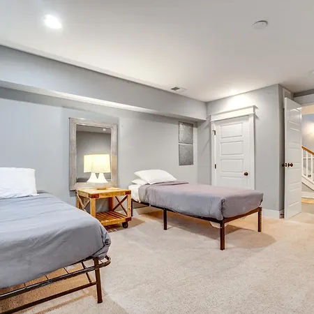 Beautiful House With Shelby Park Views! Holiday home Nashville