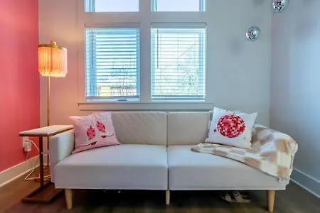 Disco Dollhouse - East + 2 8 Mi Downtown