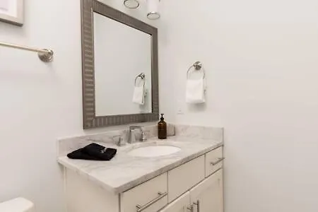 The Lillian House - Steps To Five Points 4* Nashville