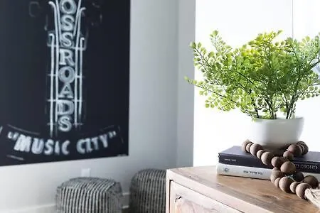 The Willow - Rooftop Lounge With Skyline Views Holiday home