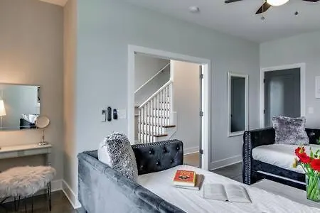 Twin Homes With Airy Rooftops & Photo Ops *