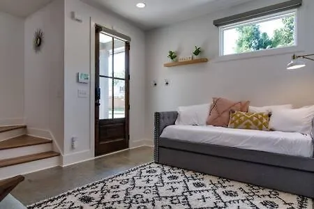Holiday home East Homes For Family Gatherings *