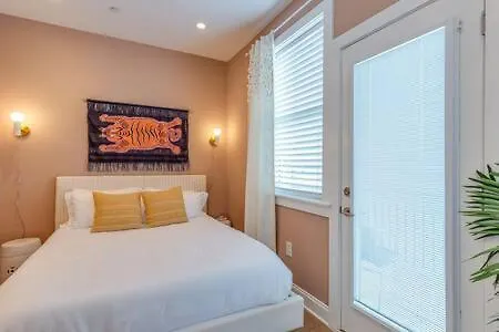 Belmont Music Row 4 Bed, Rooftop, 10 Minutes To Dt, 24 Hour Hospitality Team, Perfect For Groups, 7 Miles To Airport * Nashville