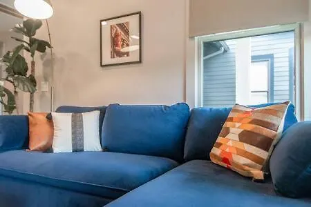 Comfy East For 10 * Nashville