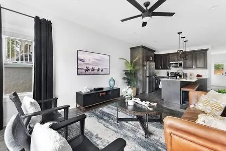 The Brooks House - 6 Mins To Broadway, Firepit Nashville