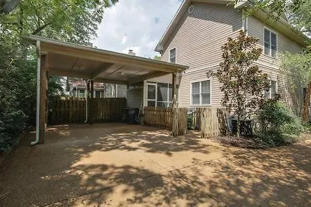 Modern Next To Vanderbilt Campus With Parking, Screened Porch & Workspace, Walk To Hillsboro Village, Fido & Pancake Pantry, Minutes To Music Row, 12 South & Broadway, Perfect For Families, Friends & Visits Holiday home