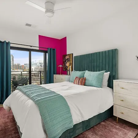 Hyve Apartment *