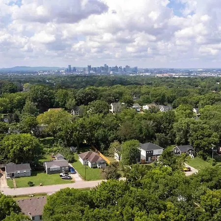 Luxurious In The Heart Of Downtown Holiday home