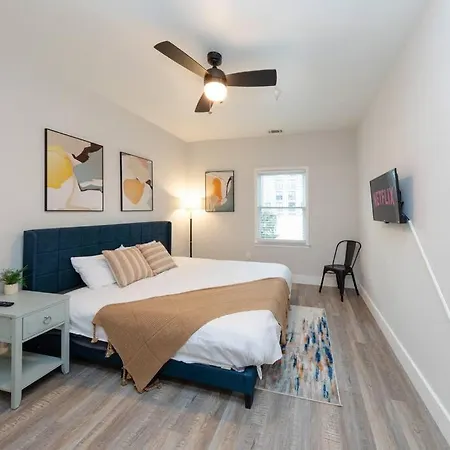 Modern 1br With King Bed And Optional Parking Near Broadway And The Gulch *