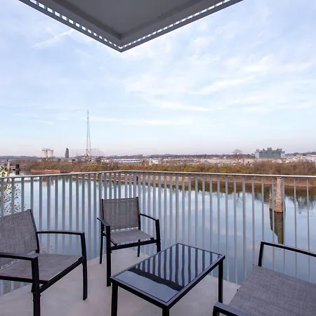 Apartment The Riverfront Vip - Walk To Broadway & Nissan Stadium - Free Garage