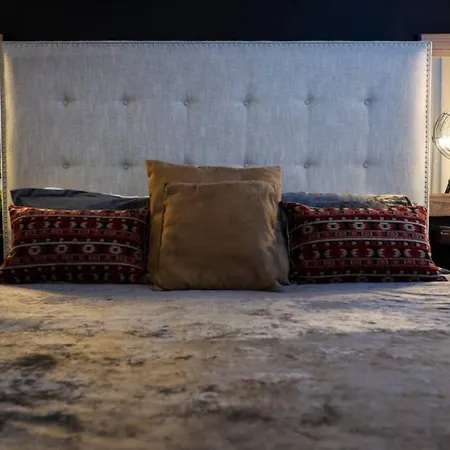 Weho Home, Geodis Park, Private Movie Theater! 10min To Broadway! Sleeps 10! * Nashville