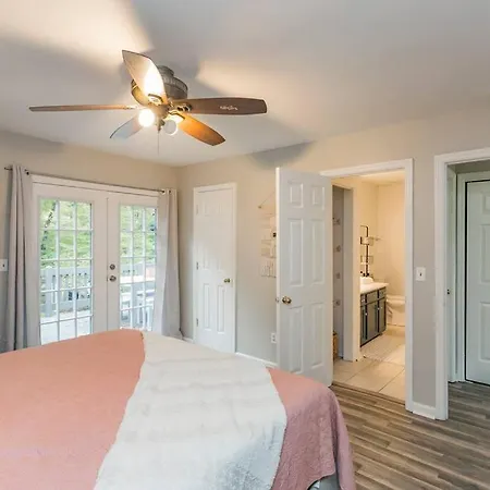 Modern Loft/ Minutes From The Airport Nashville