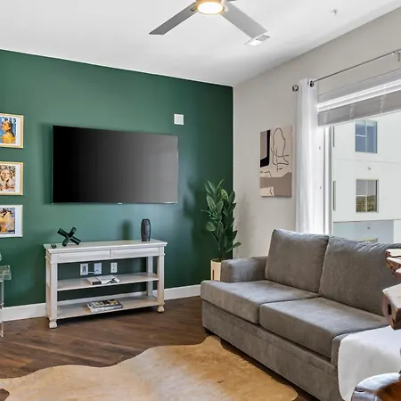 Apartment The Iconic