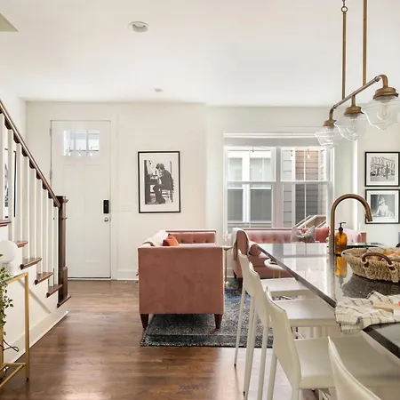 Hart 16 By Avantstay Gorgeous Town House W Modern Amenities In *